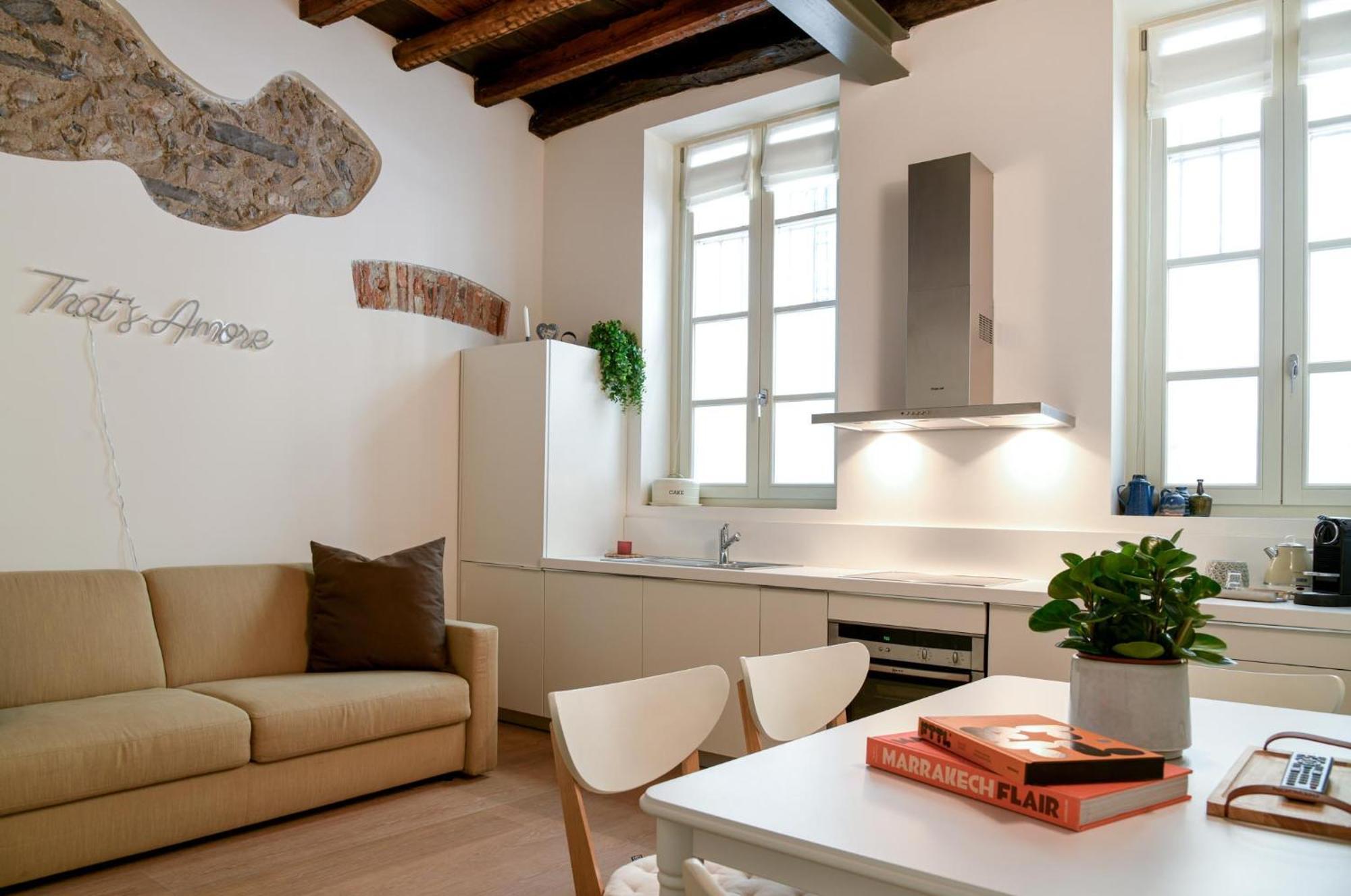 La Casa Di Carlotta - Urban Retreat In Комо Екстер'єр фото